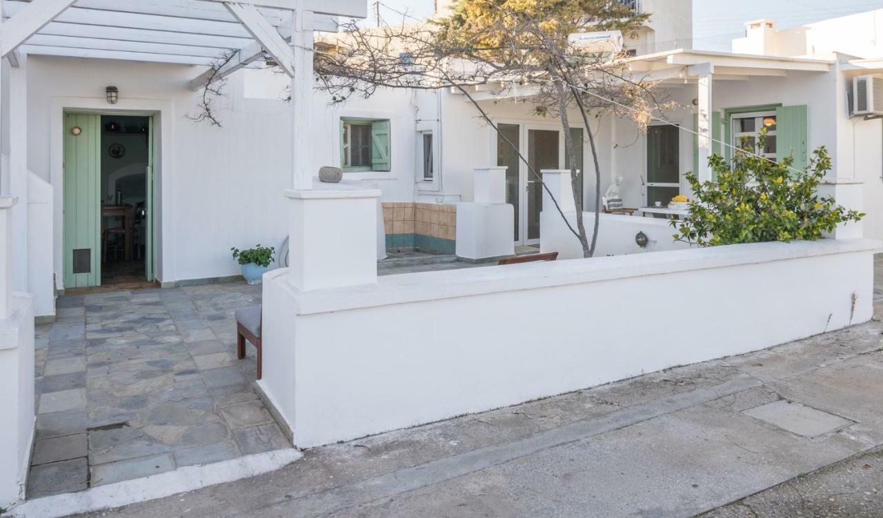 Georgia'S House & Apartment Adamantas  ภายนอก รูปภาพ